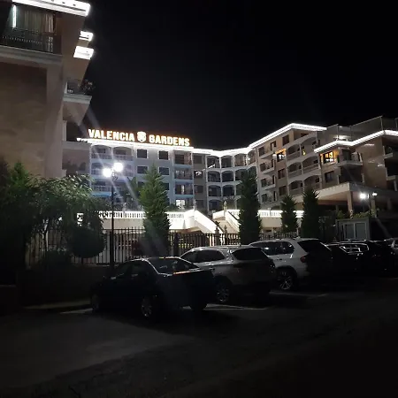 Valencia Gardens: Luxury Beachfront Nesebar